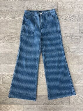 🌼Forever21🌼 High-Rise Blue Pinstripe Wide-Leg Denim Trouser, Size L